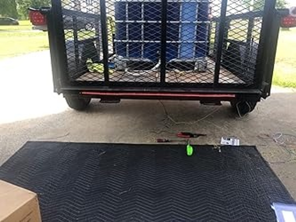 🔥 60-inch LED Tailgate Light Bar Strip For You